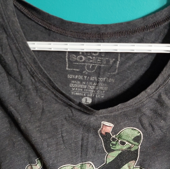 Graphic tee - Picture 2 of 3